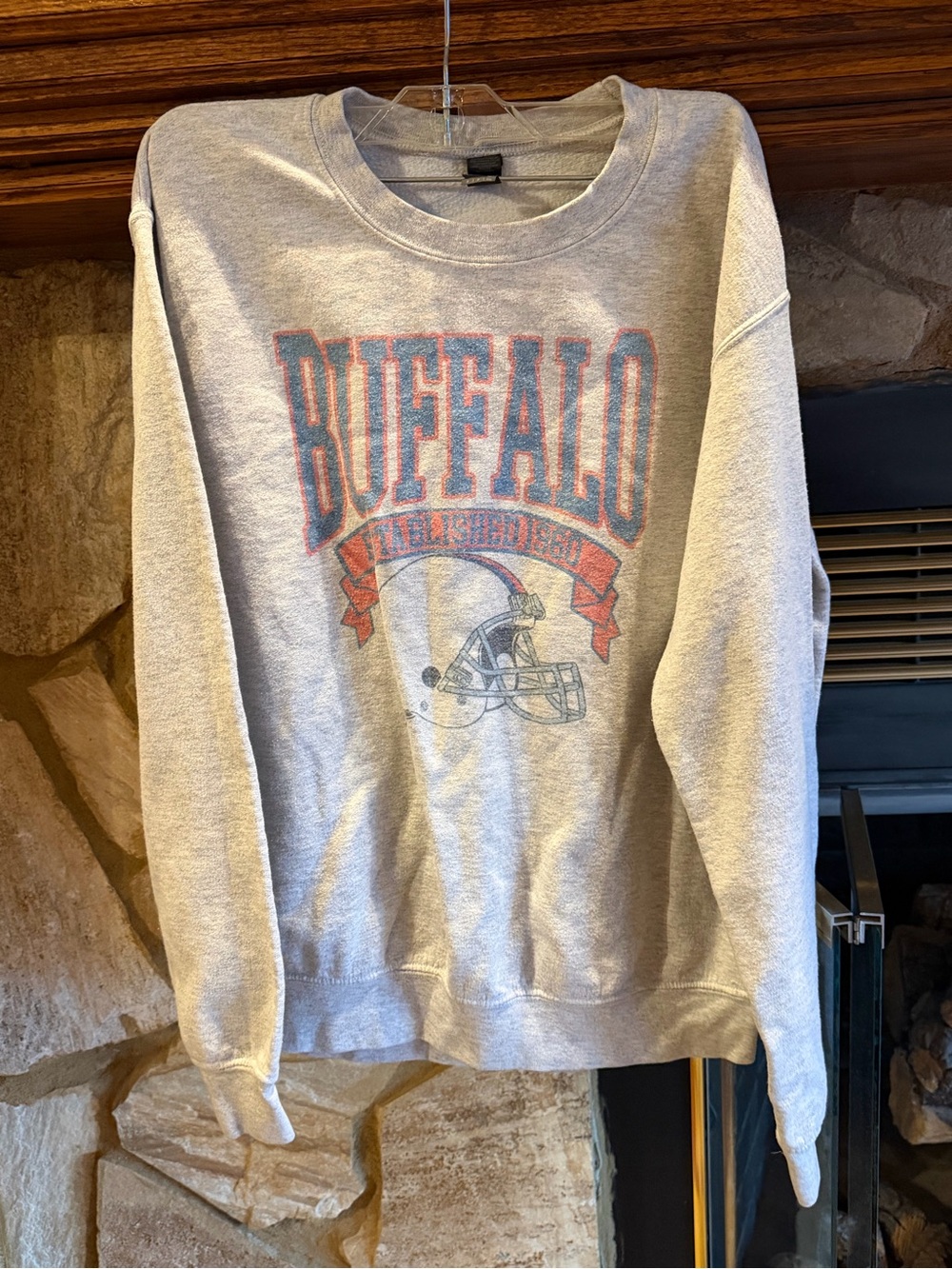 Gildan Light Gray Buffalo Graphic Crewneck with Blue & Red Accents